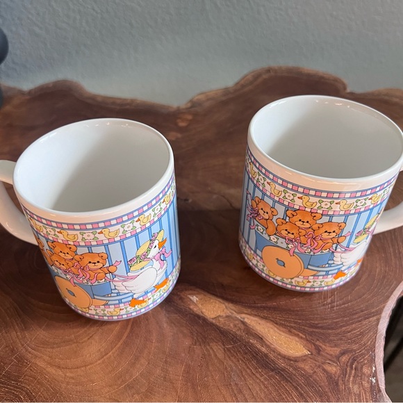 Lucy & Me Rigg Duck/ Teddy Bear 90’s mugs set of 2 - Picture 4 of 4